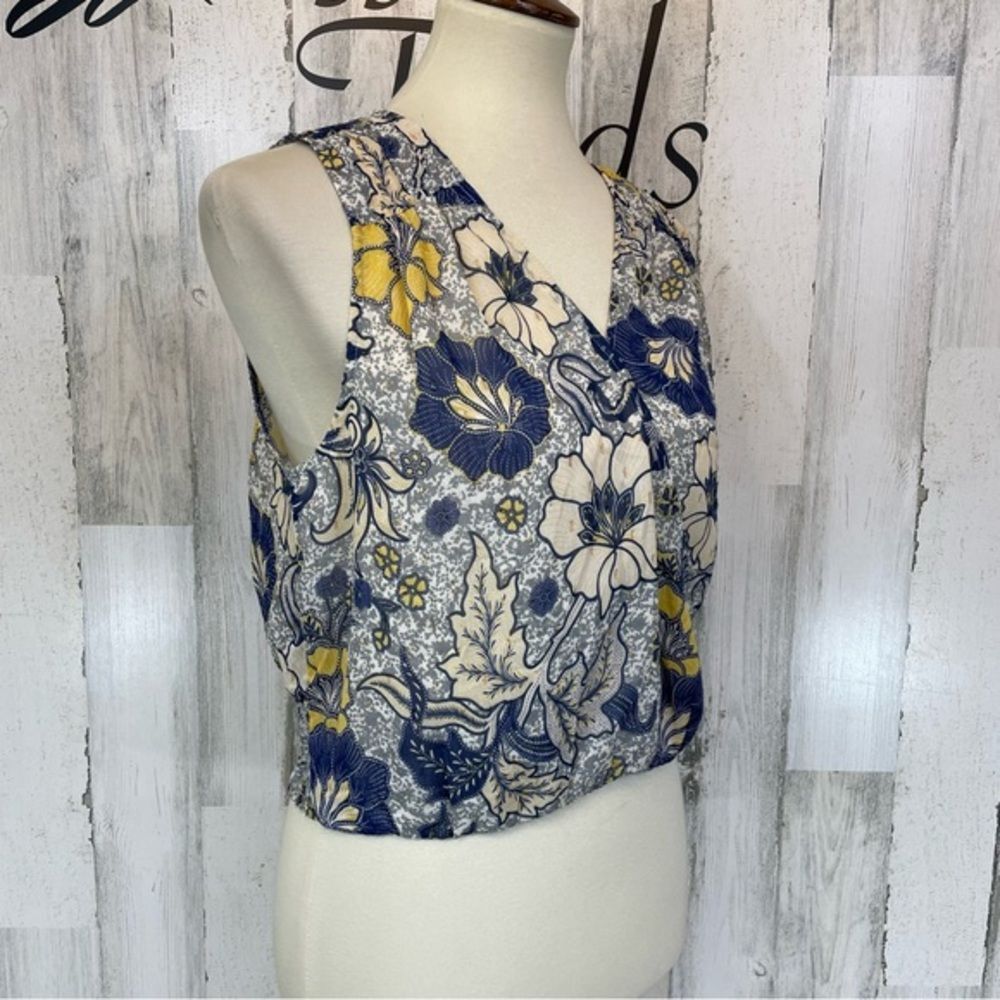 Rachel Rachel Roy Woman’s Blue Floral Crop Faux Wrap Sleeveless Shirt Top Blouse